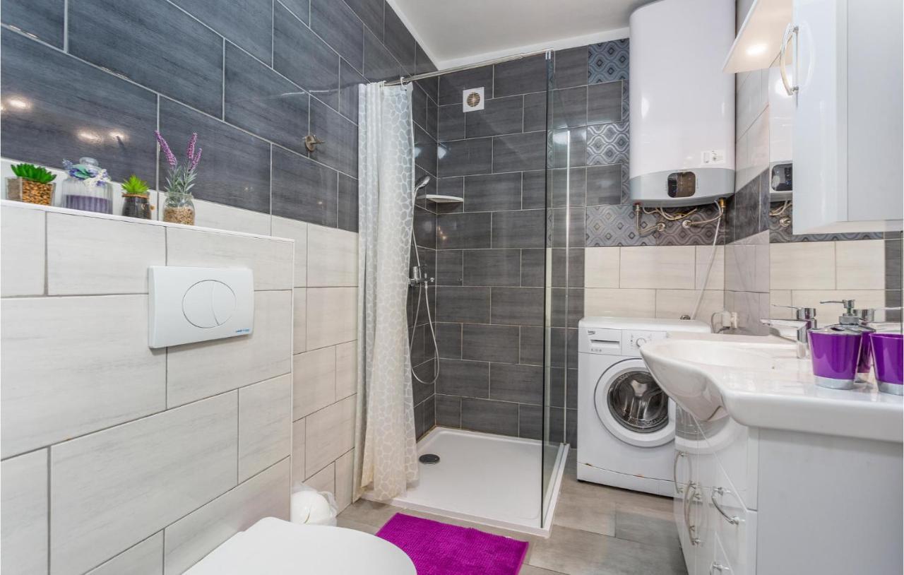 Beautiful Apartment In Stara Baska With Wifi المظهر الخارجي الصورة